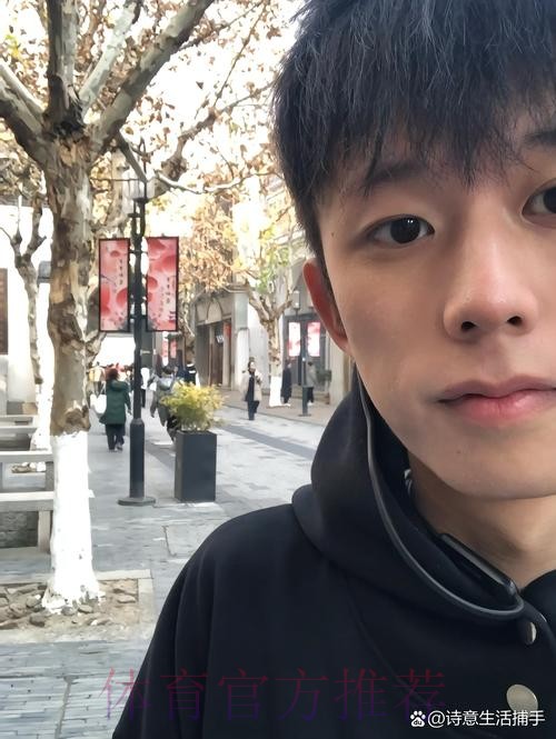 安帅:让谁做替补都很难 重要的是上场时有高水平 安帅:让谁做替补都很难 重要的是上场时有高水平